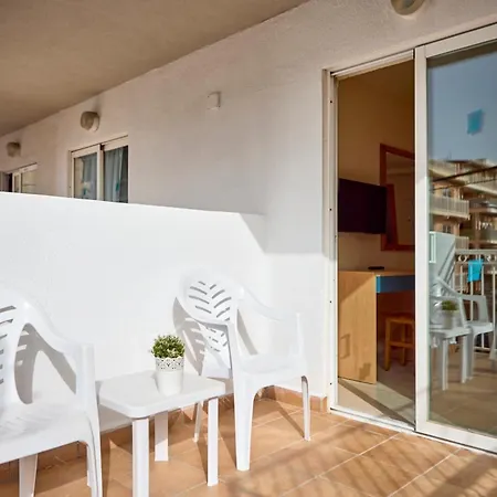 Ahoi! Urban Hotel 3*